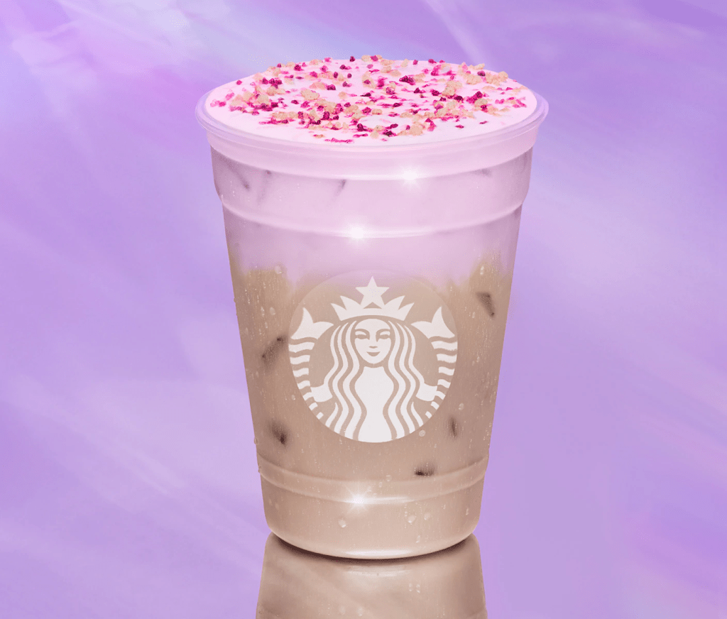 Starbucks’ Iced Cherry Chai Review – A Sip of Springtime&nbsp;Magic?